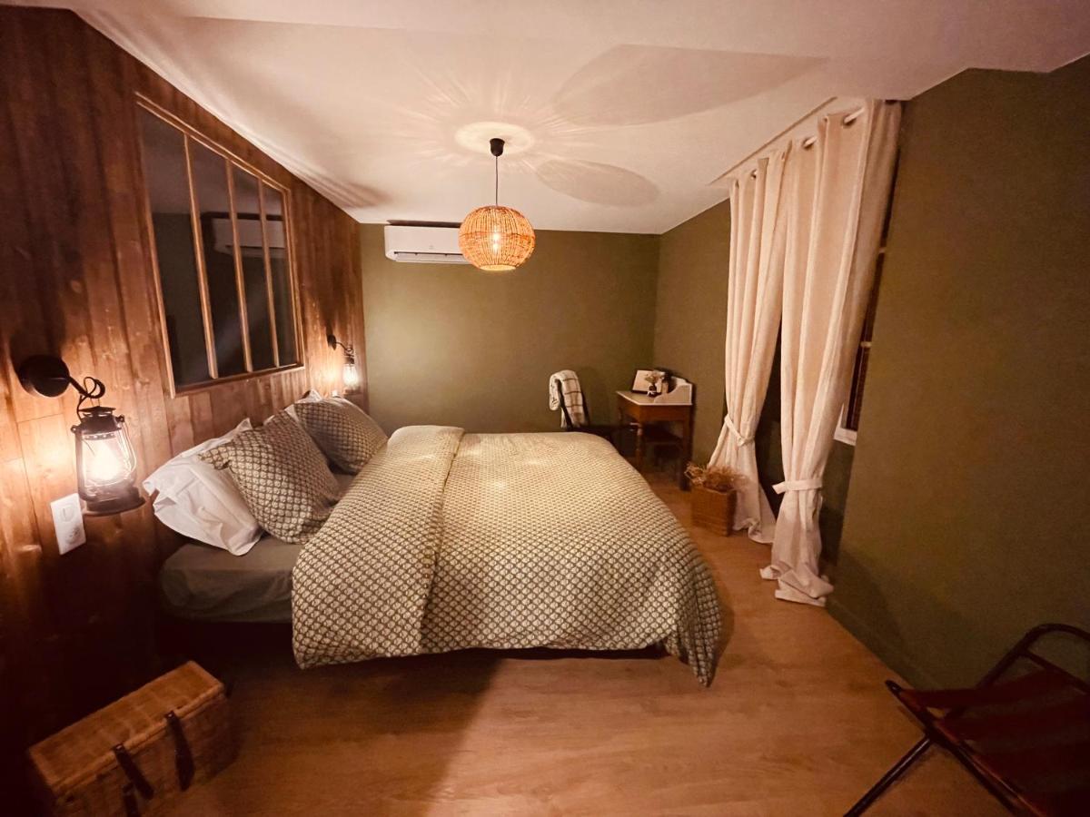 La Cabane Affranchie Moussy  Kültér fotó